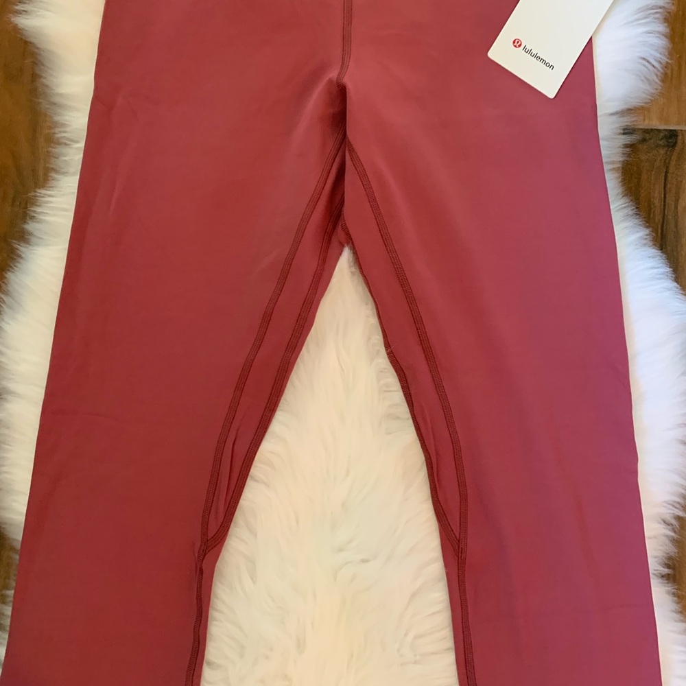 Align crop misty merlot MYMT lululemon nulu - Picture 3 of 8